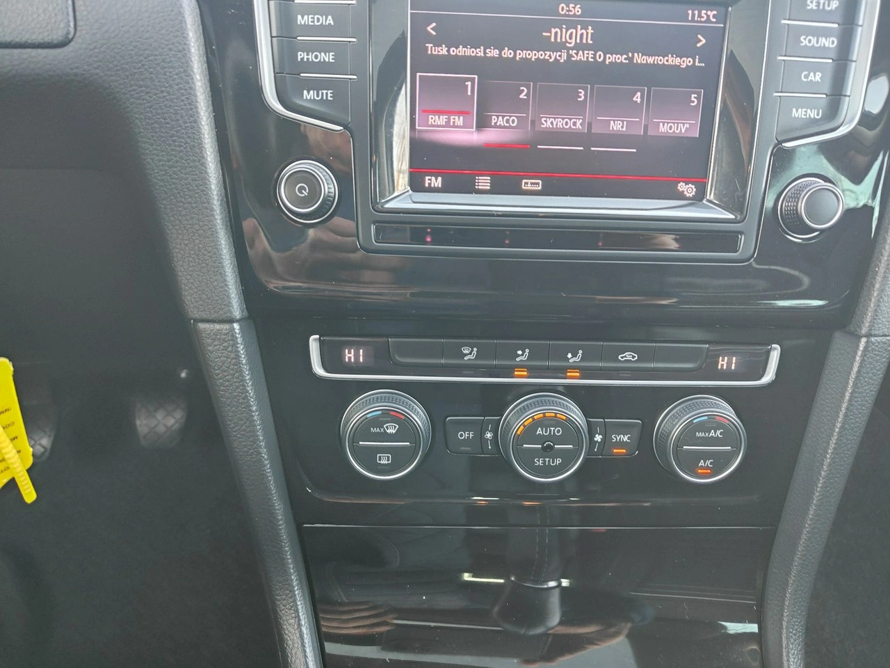 Volkswagen Golf - Zdjęcie 17