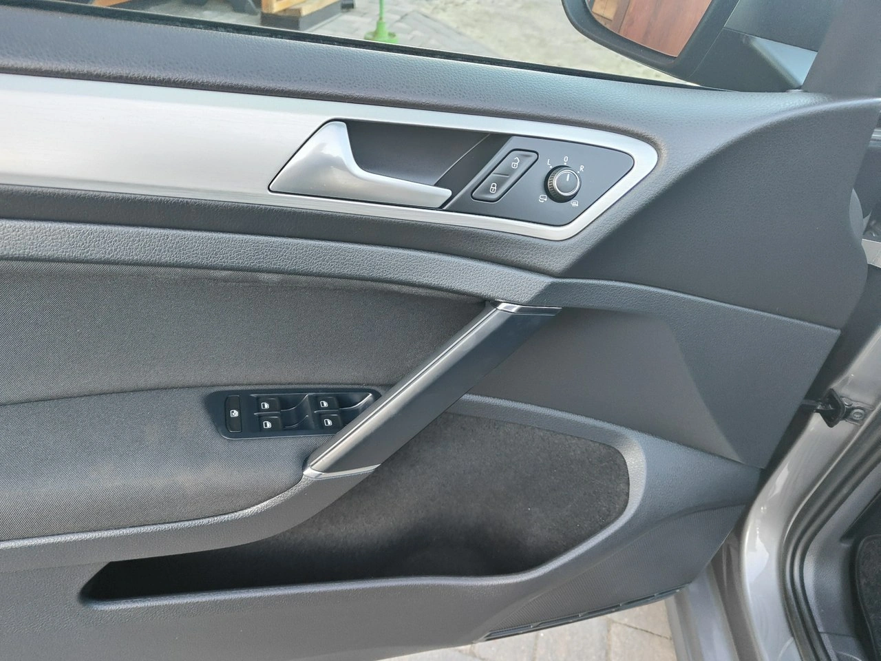 Volkswagen Golf - Zdjęcie 19