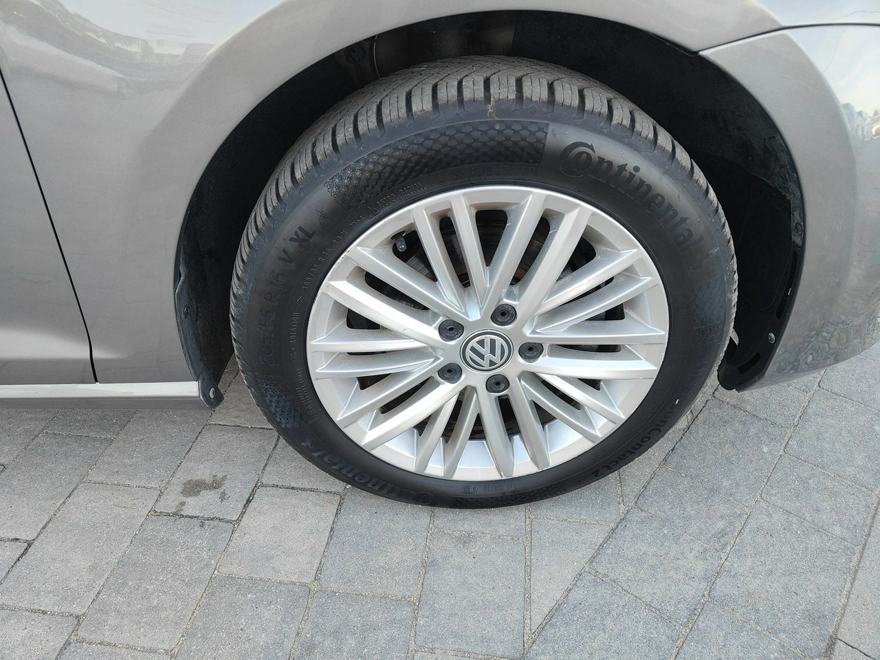 Volkswagen Golf - Zdjęcie 35