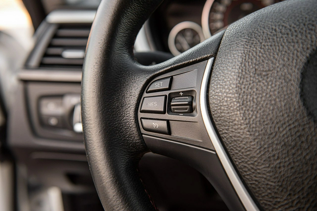 BMW 320 - Zdjęcie 23