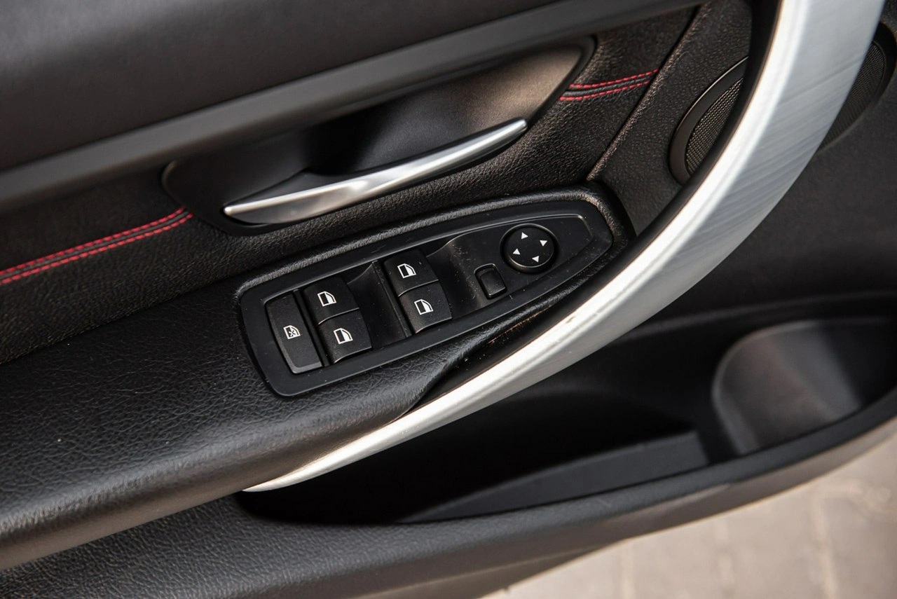 BMW 320 - Zdjęcie 25