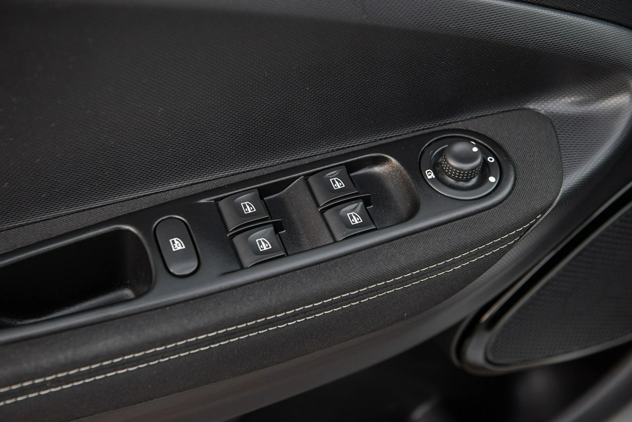 Renault Zoe - Zdjęcie 25