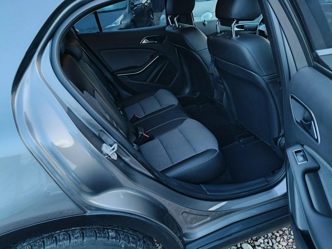 Mercedes GLA 180 - Zdjęcie 18