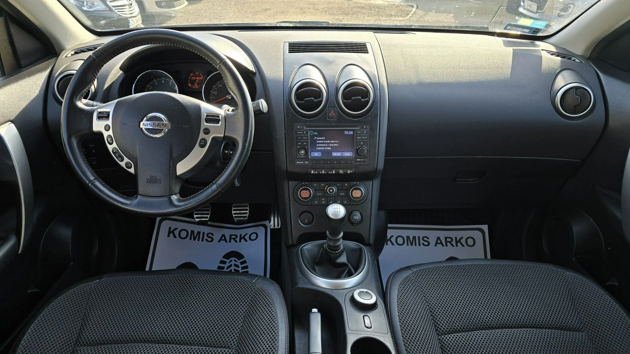 Nissan Qashqai - Zdjęcie 10