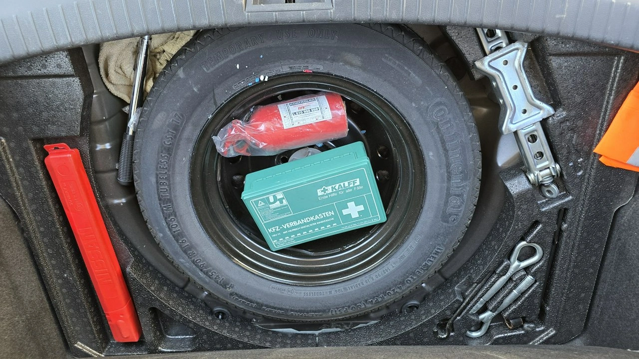 Nissan Qashqai - Zdjęcie 17