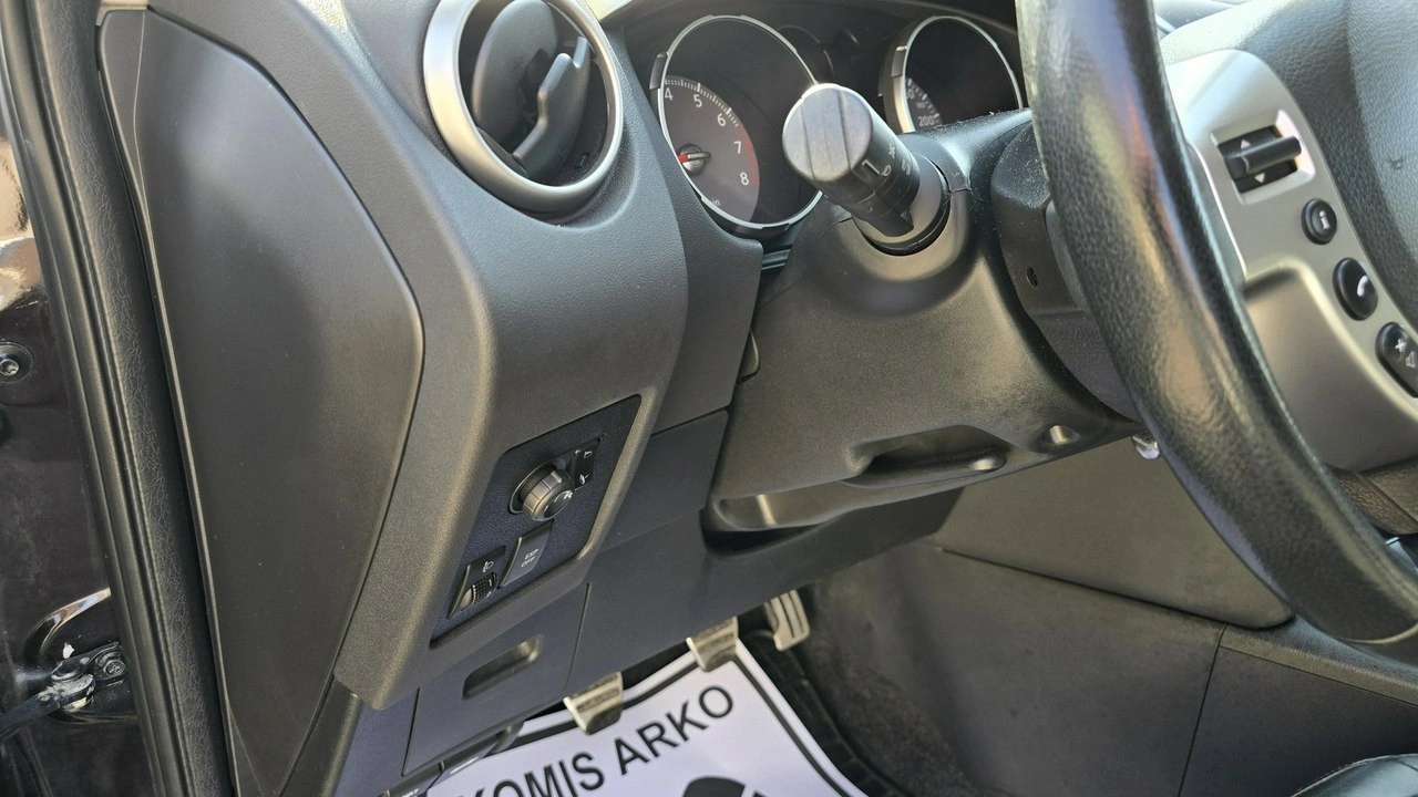 Nissan Qashqai - Zdjęcie 21