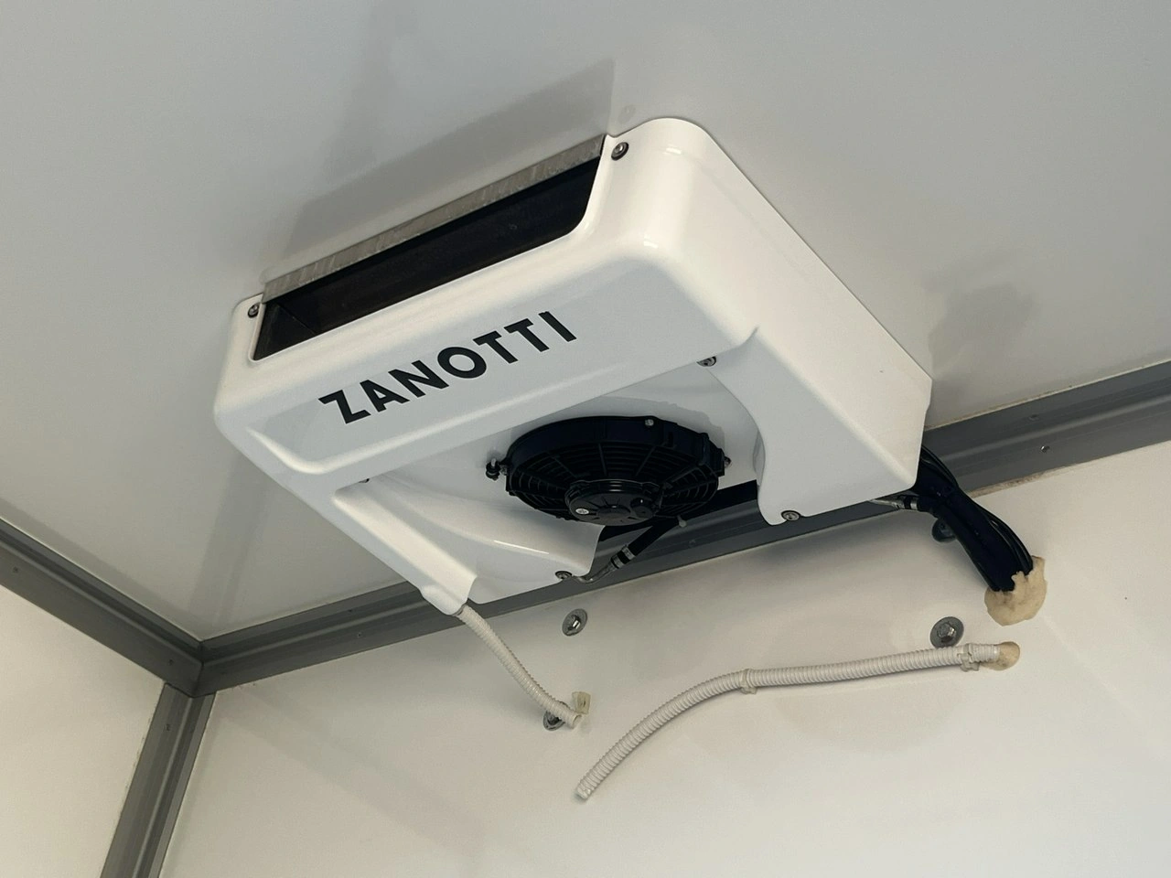 Iveco Daily - Zdjęcie 38