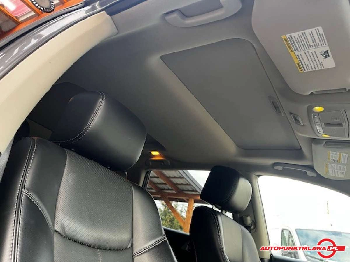 Nissan Pathfinder - Zdjęcie 11