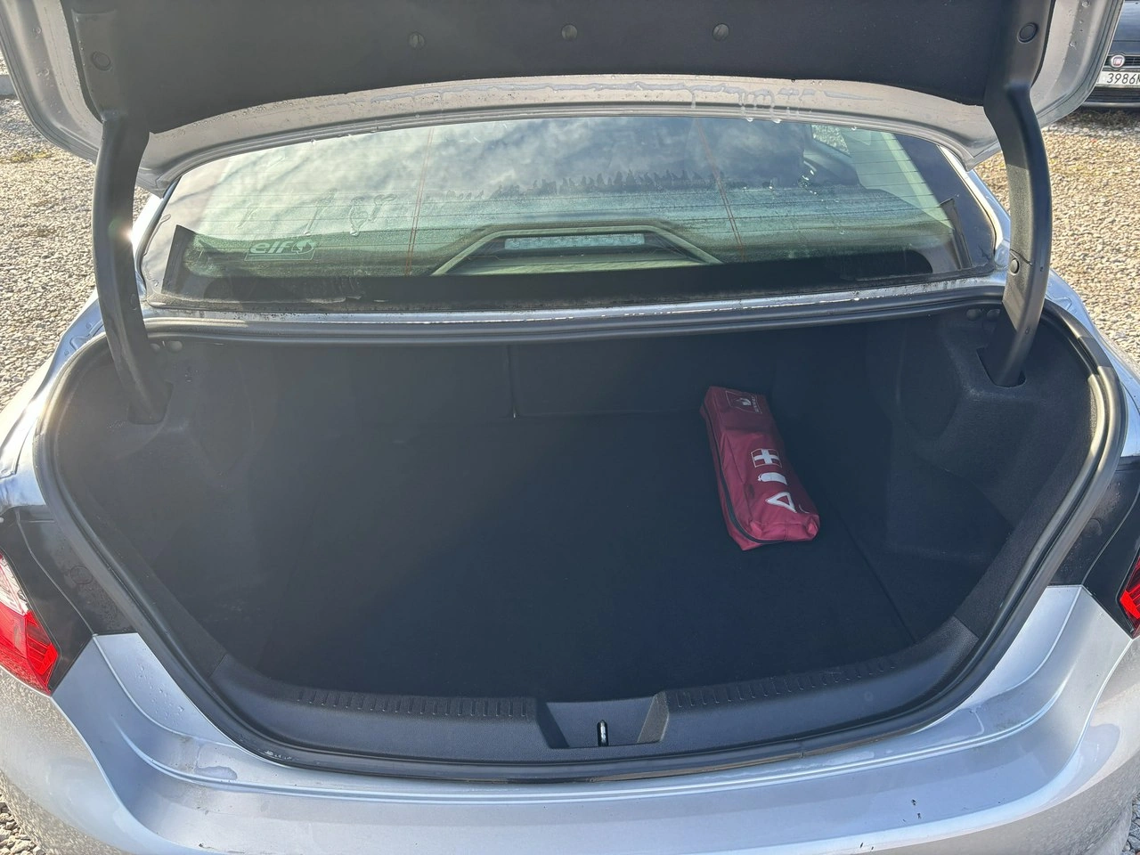 Renault Megane - Zdjęcie 28