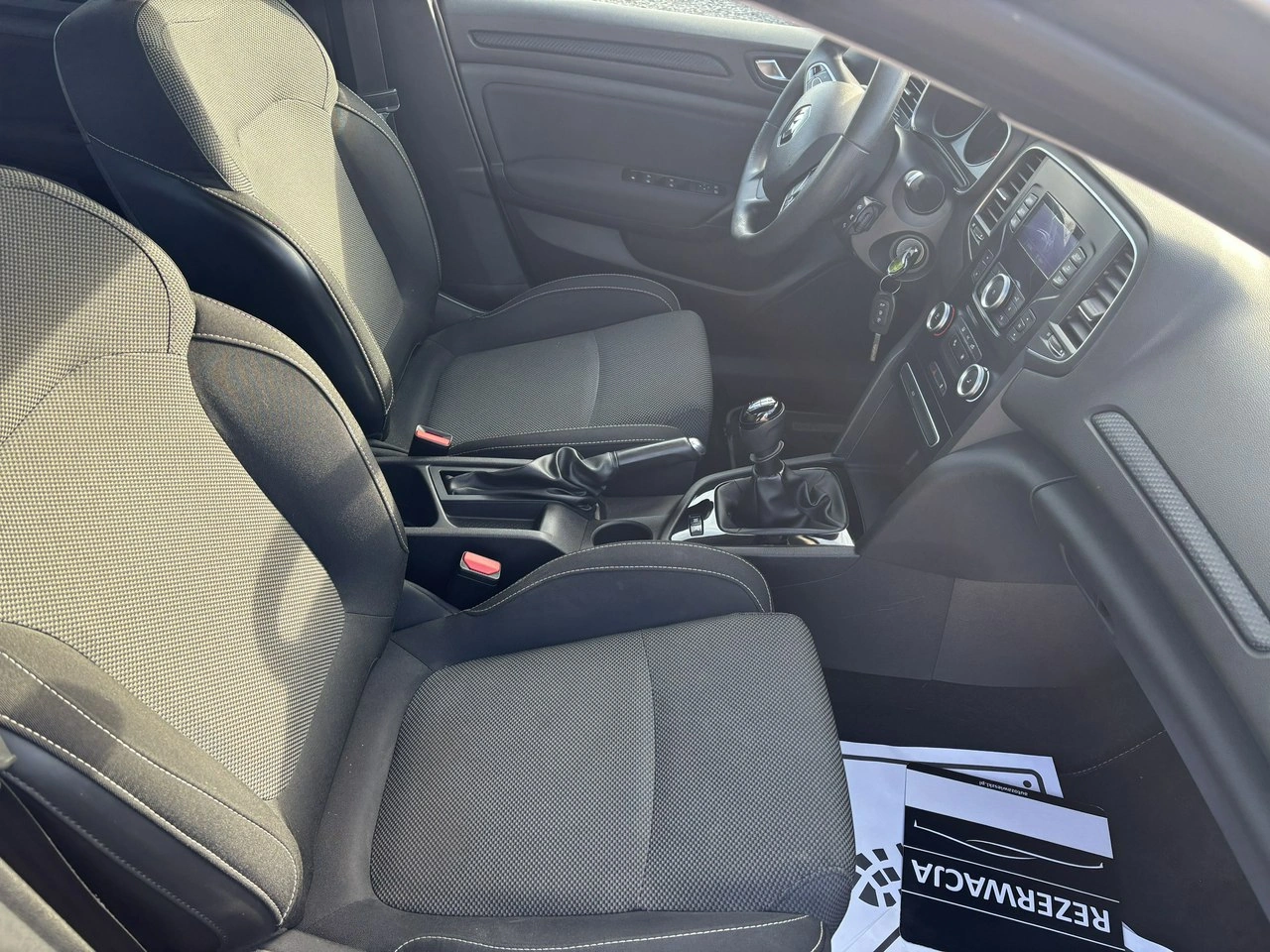 Renault Megane - Zdjęcie 33