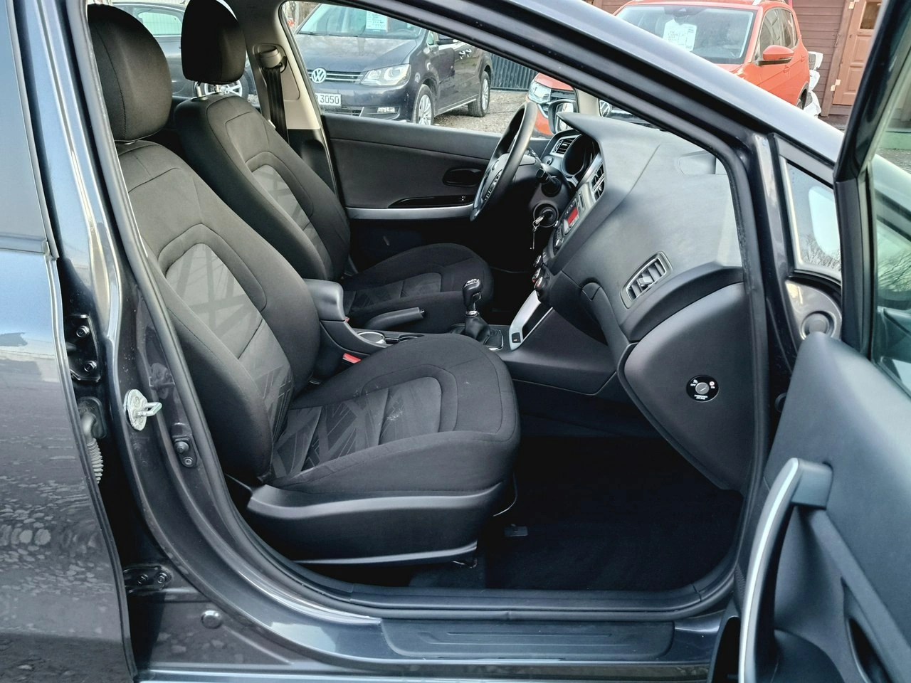 Kia Ceed - Zdjęcie 19