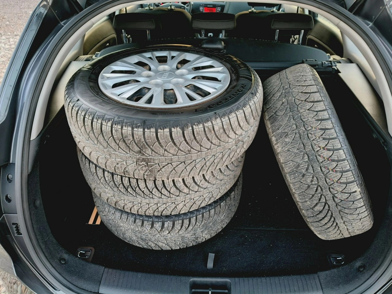 Kia Ceed - Zdjęcie 21