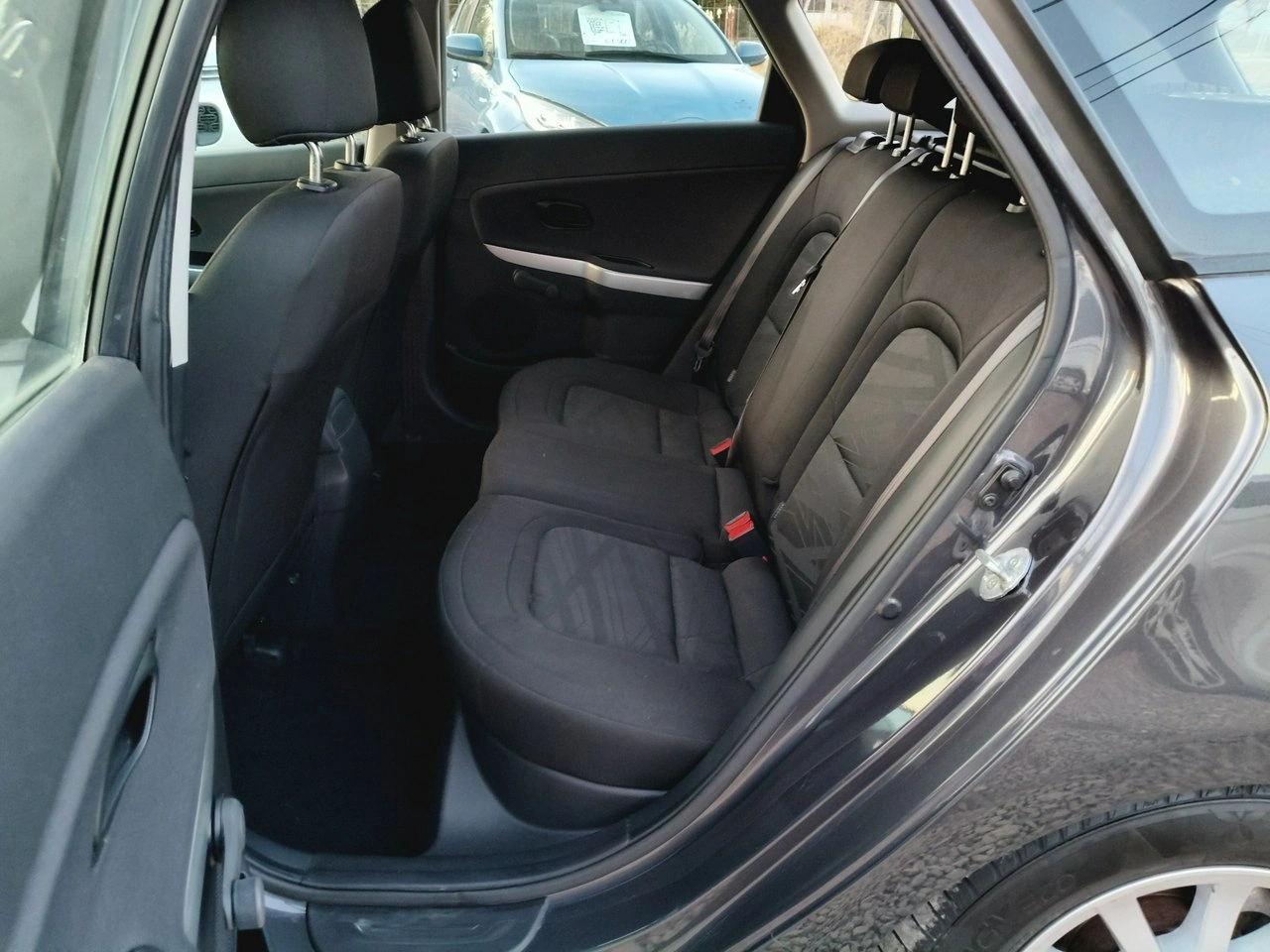 Kia Ceed - Zdjęcie 22