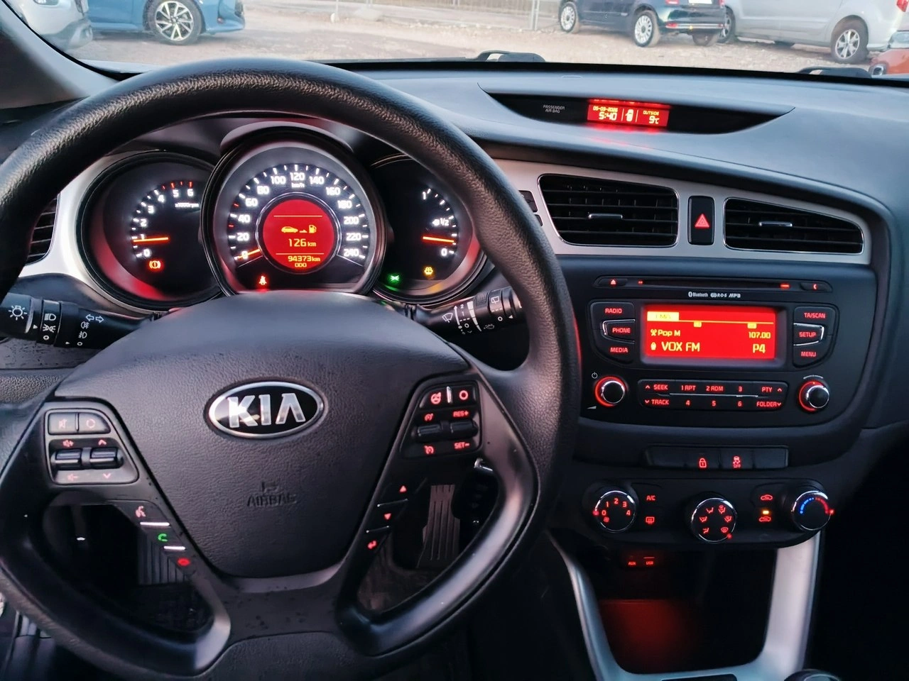 Kia Ceed - Zdjęcie 5