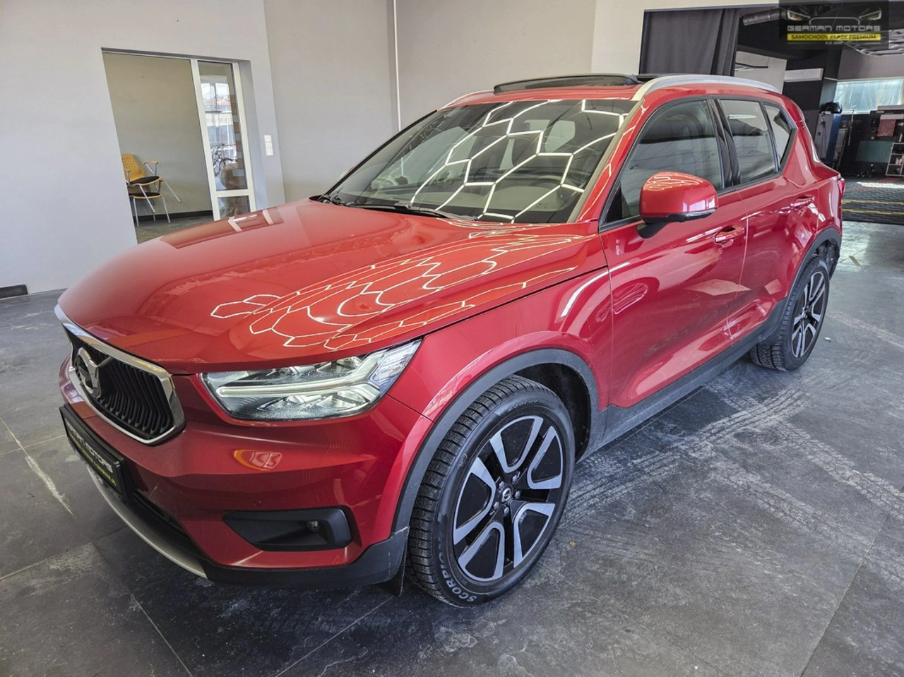 Volvo XC 40 - Zdjęcie 9