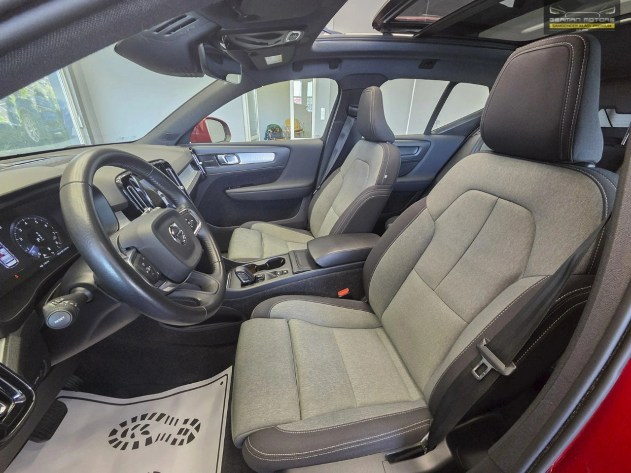 Volvo XC 40 - Zdjęcie 24