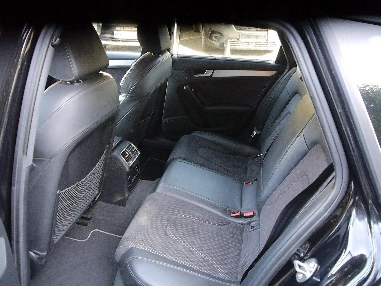 Audi A4 - Zdjęcie 27