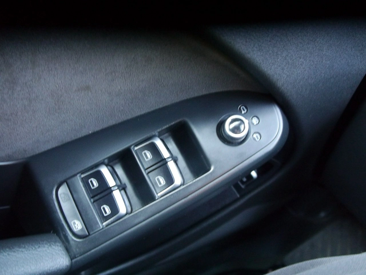 Audi A4 - Zdjęcie 33