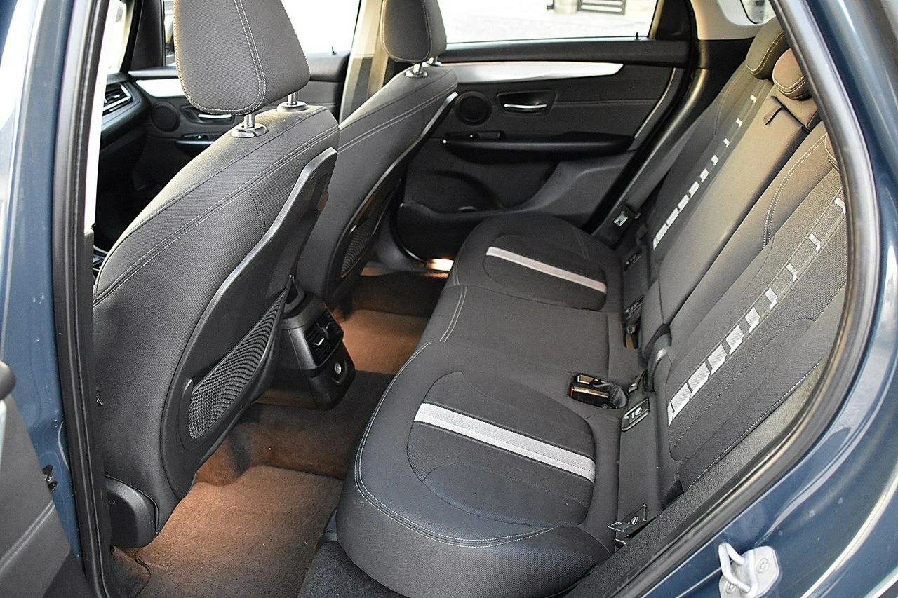 BMW 218 - Zdjęcie 9