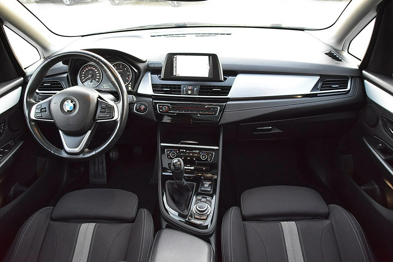 BMW 218 - Zdjęcie 13