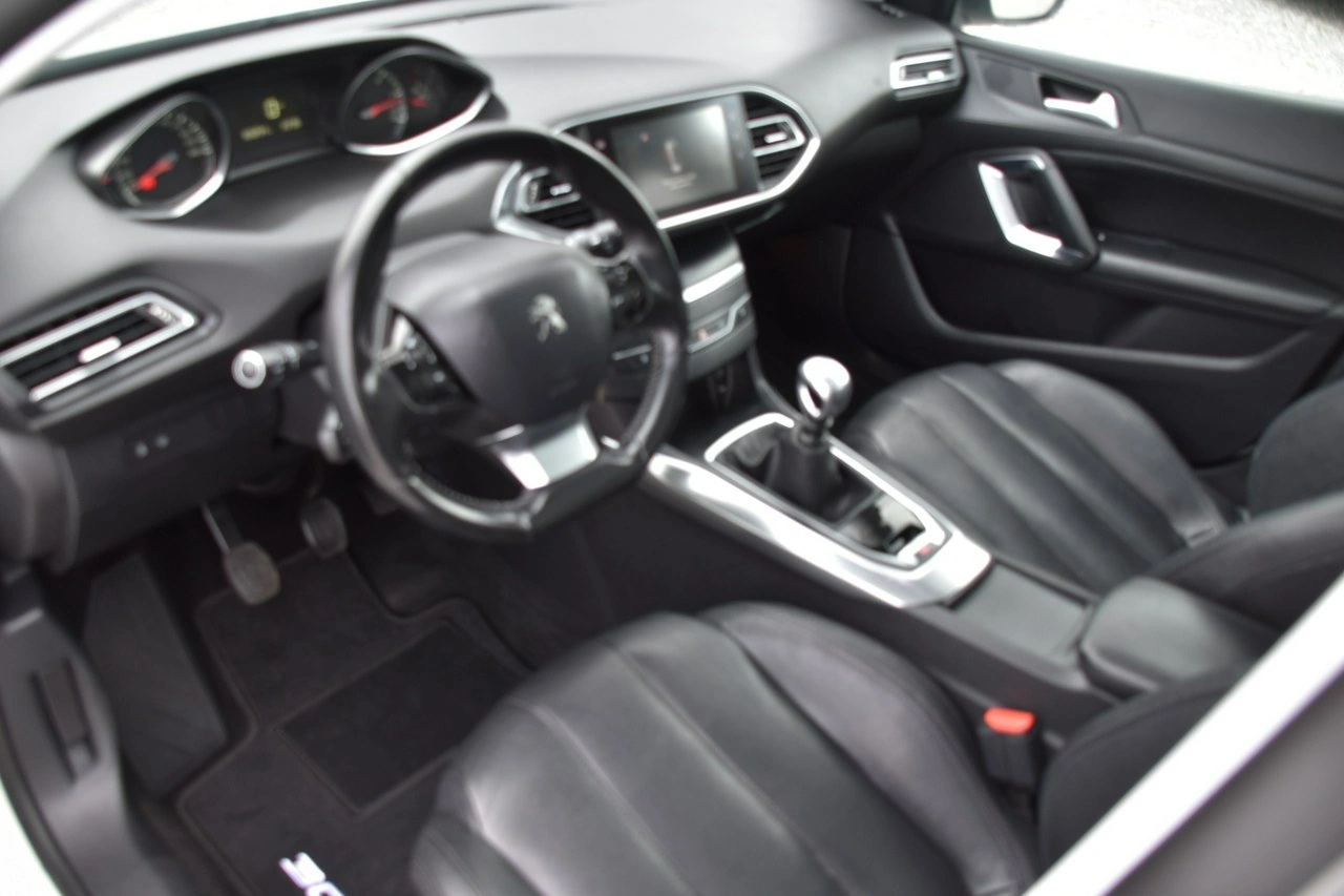 Peugeot 308 - Zdjęcie 4