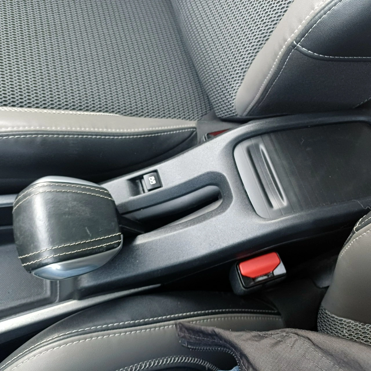 Peugeot 2008 - Zdjęcie 19