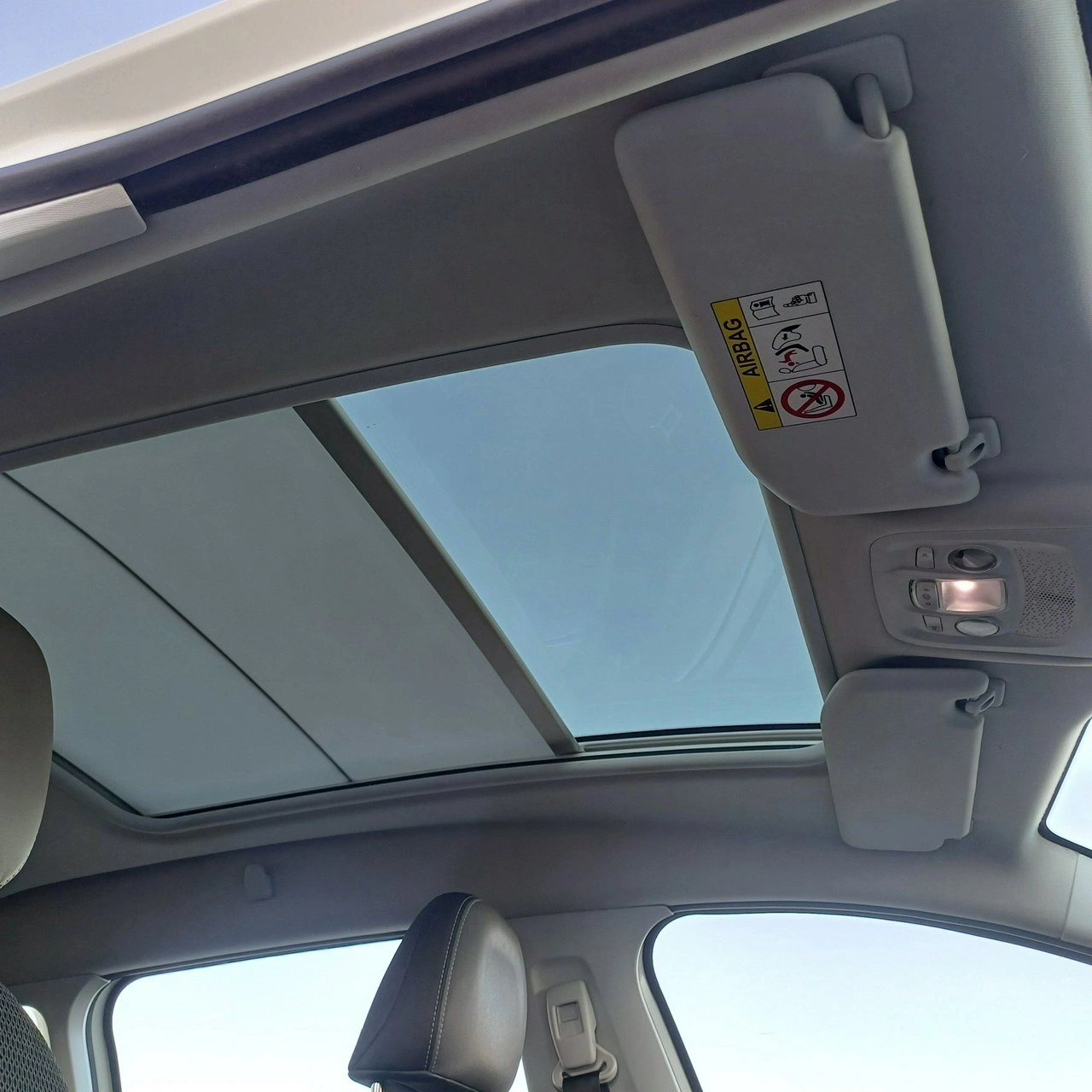 Peugeot 2008 - Zdjęcie 23