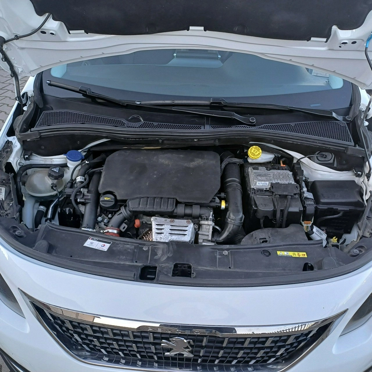 Peugeot 2008 - Zdjęcie 30