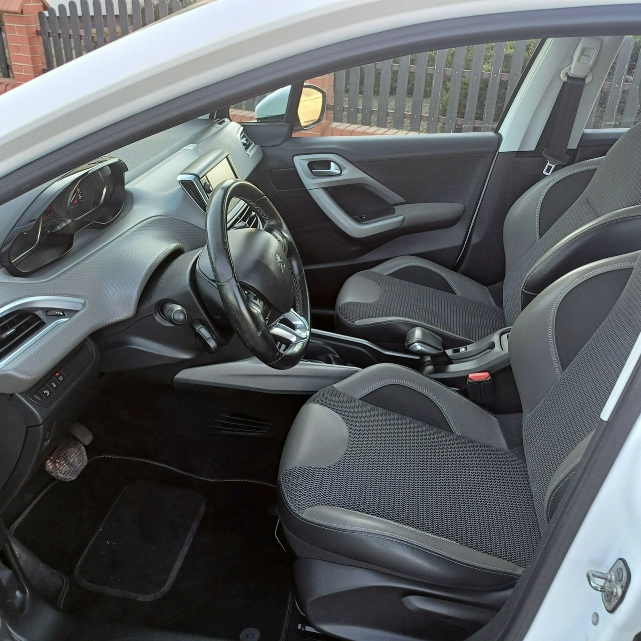 Peugeot 2008 - Zdjęcie 5