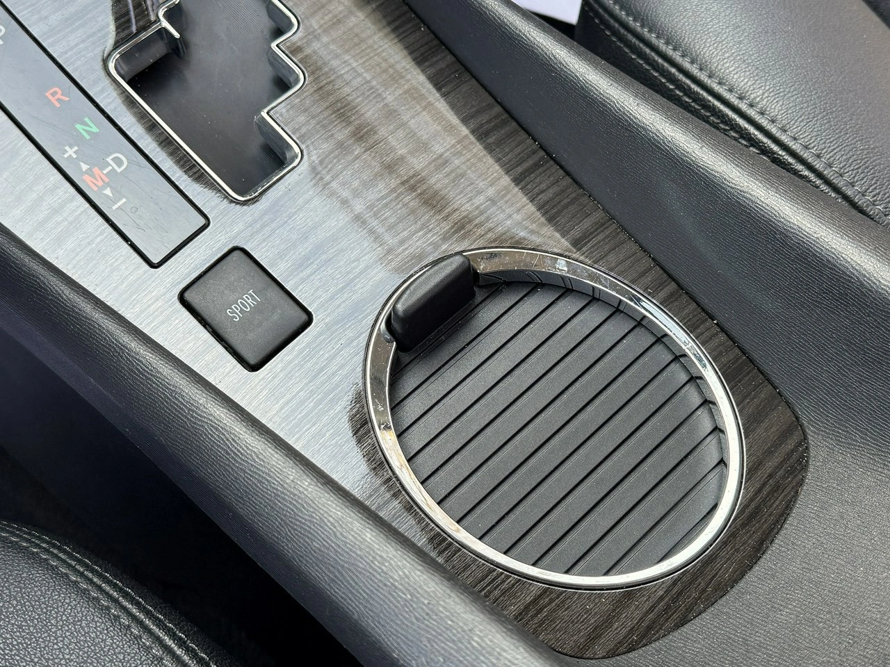 Toyota Avensis - Zdjęcie 15