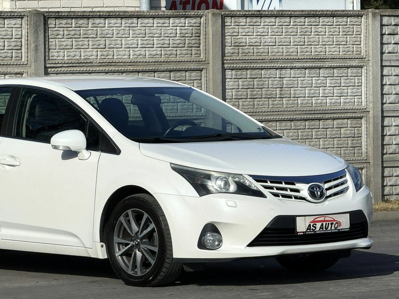 Toyota Avensis - Zdjęcie 33