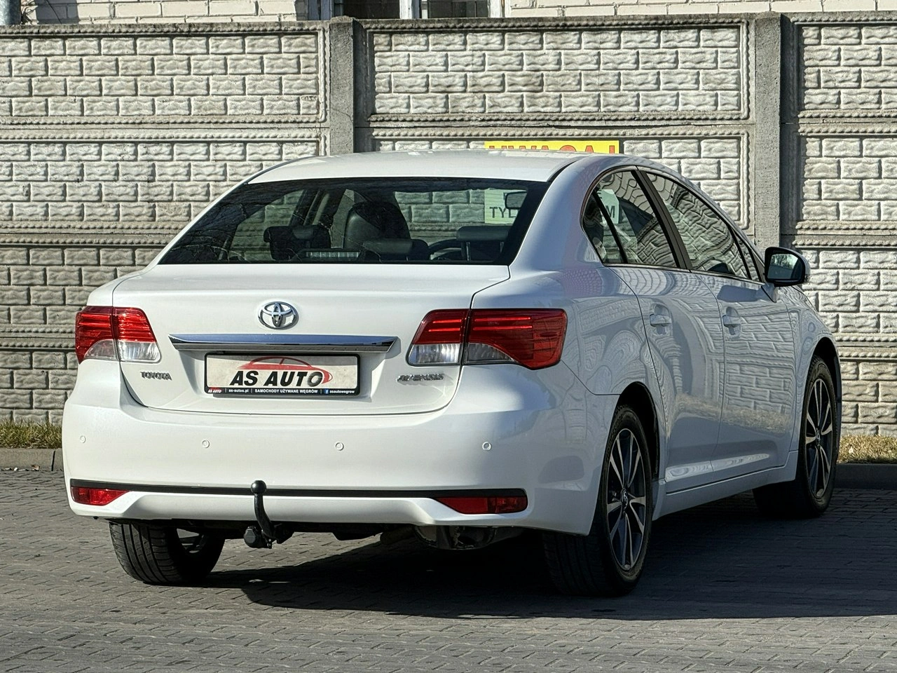 Toyota Avensis - Zdjęcie 2