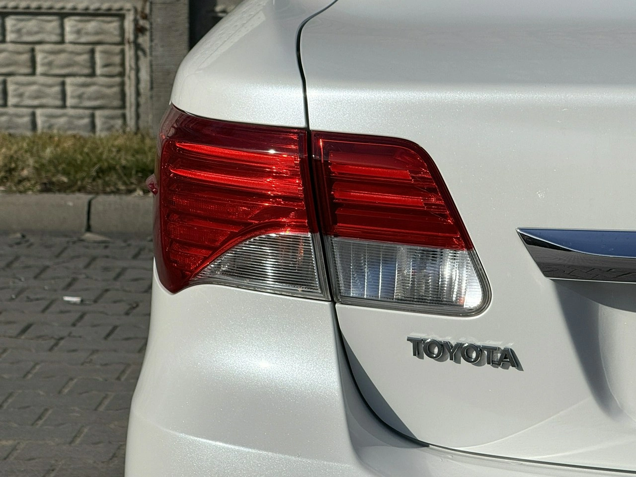 Toyota Avensis - Zdjęcie 48