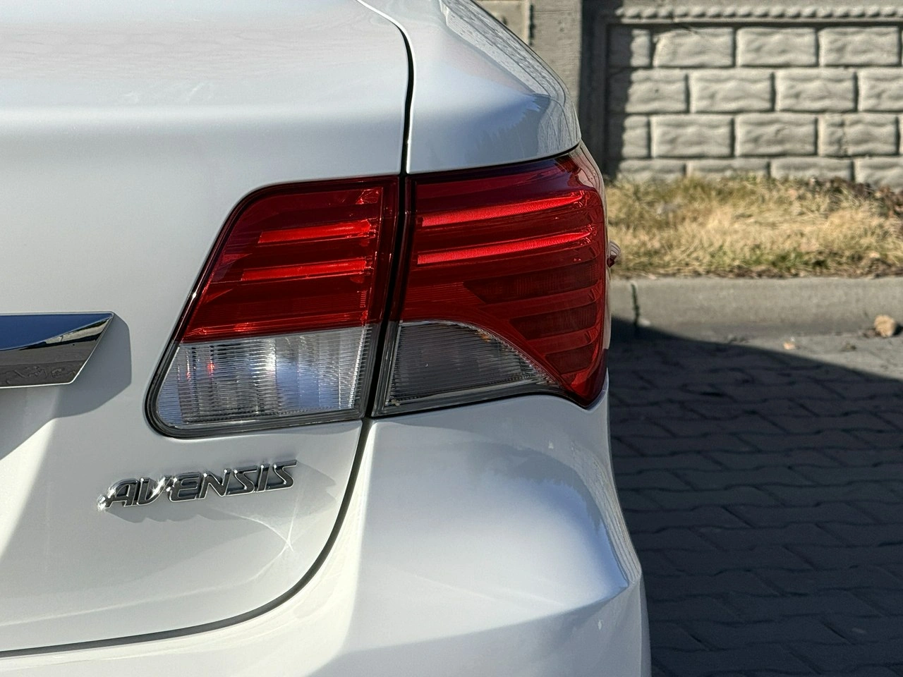 Toyota Avensis - Zdjęcie 49