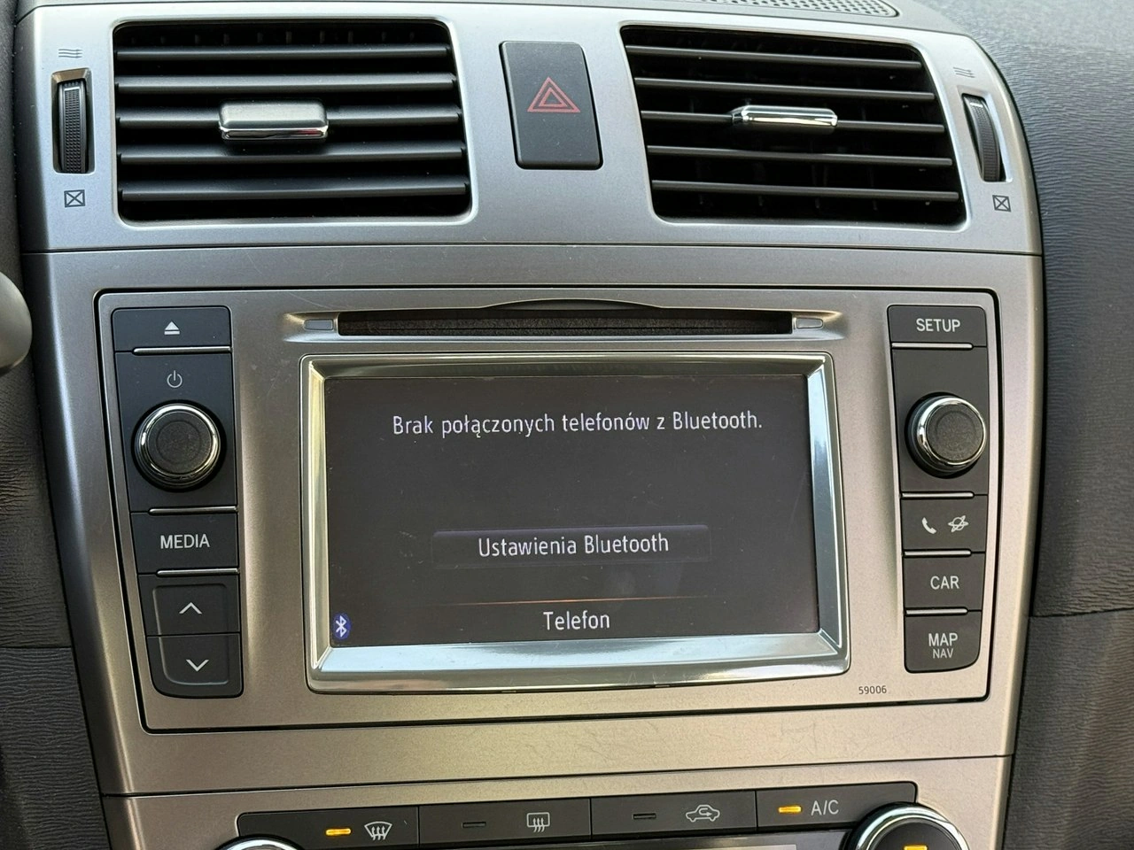 Toyota Avensis - Zdjęcie 53