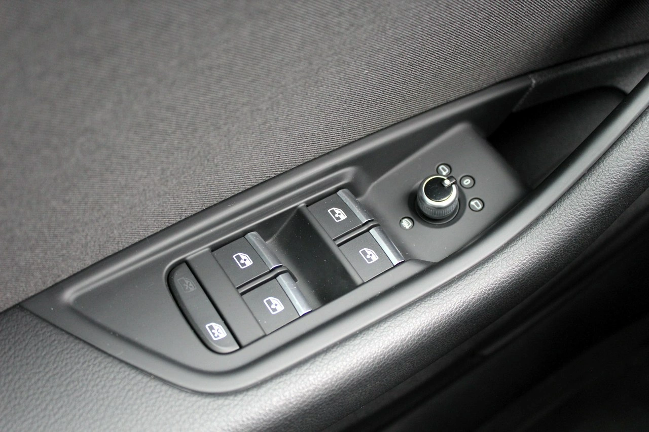 Audi A4 - Zdjęcie 29