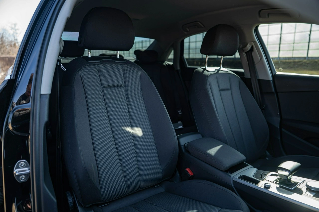 Audi A4 - Zdjęcie 21