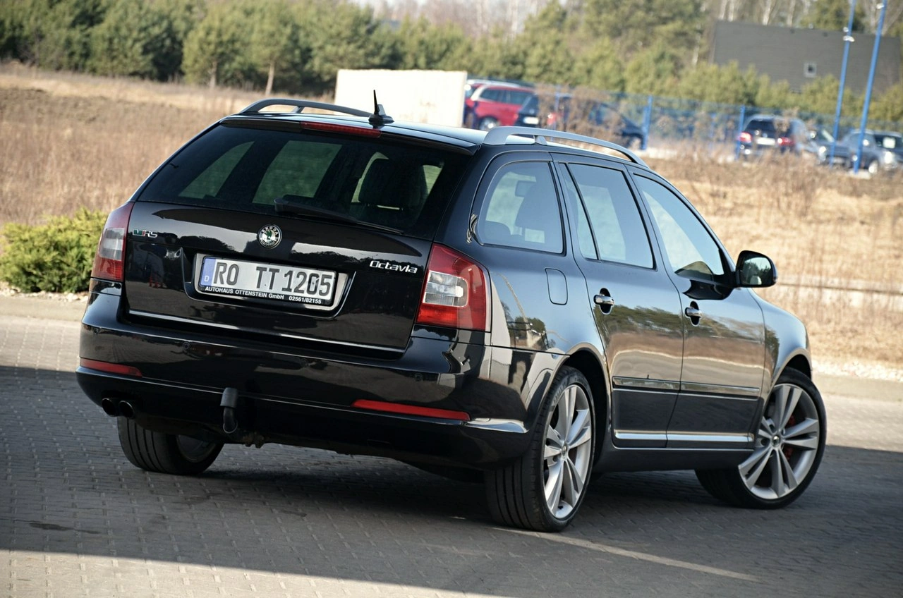 Skoda Octavia - Zdjęcie 9