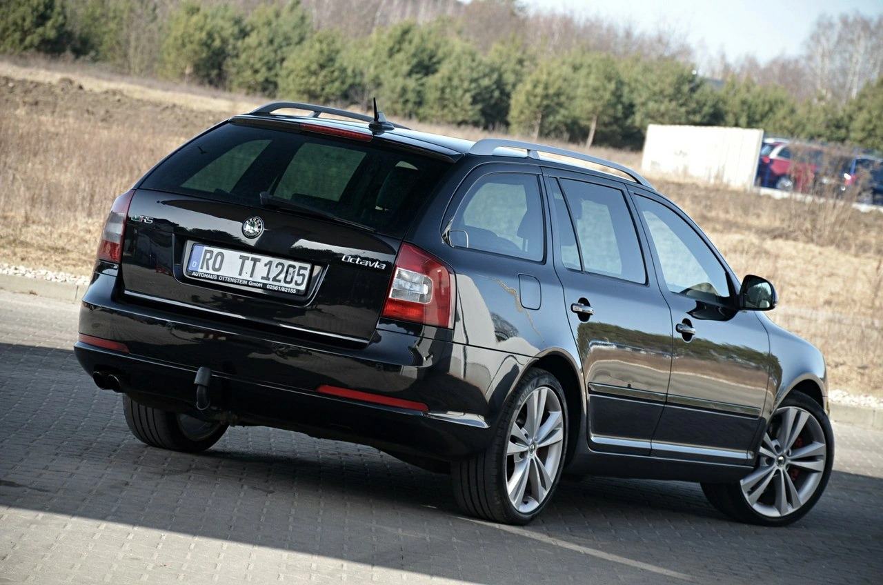 Skoda Octavia - Zdjęcie 10