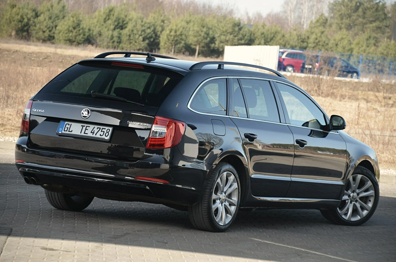 Skoda Superb - Zdjęcie 10