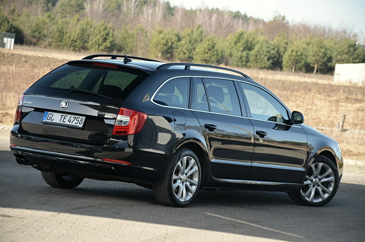 Skoda Superb - Zdjęcie 11