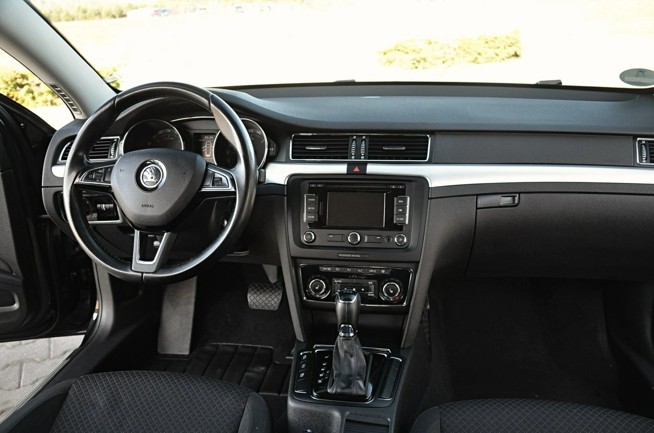 Skoda Superb - Zdjęcie 16