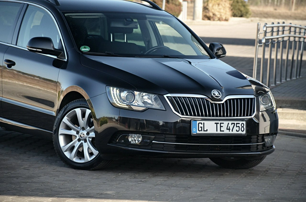 Skoda Superb - Zdjęcie 3
