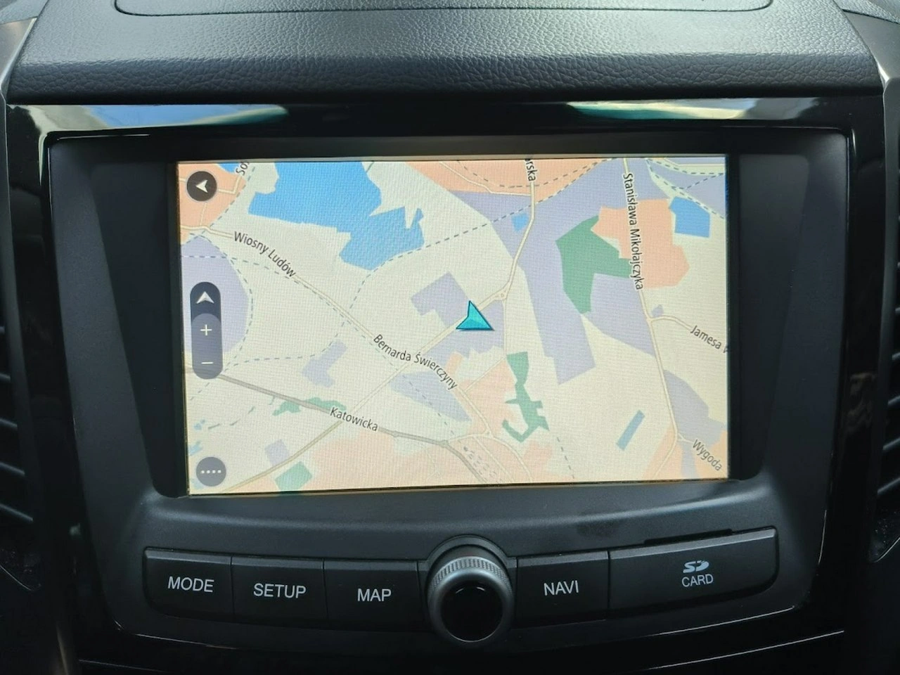 SsangYong XLV - Zdjęcie 18