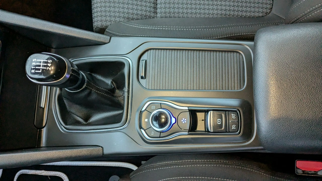 Renault Talisman - Zdjęcie 25