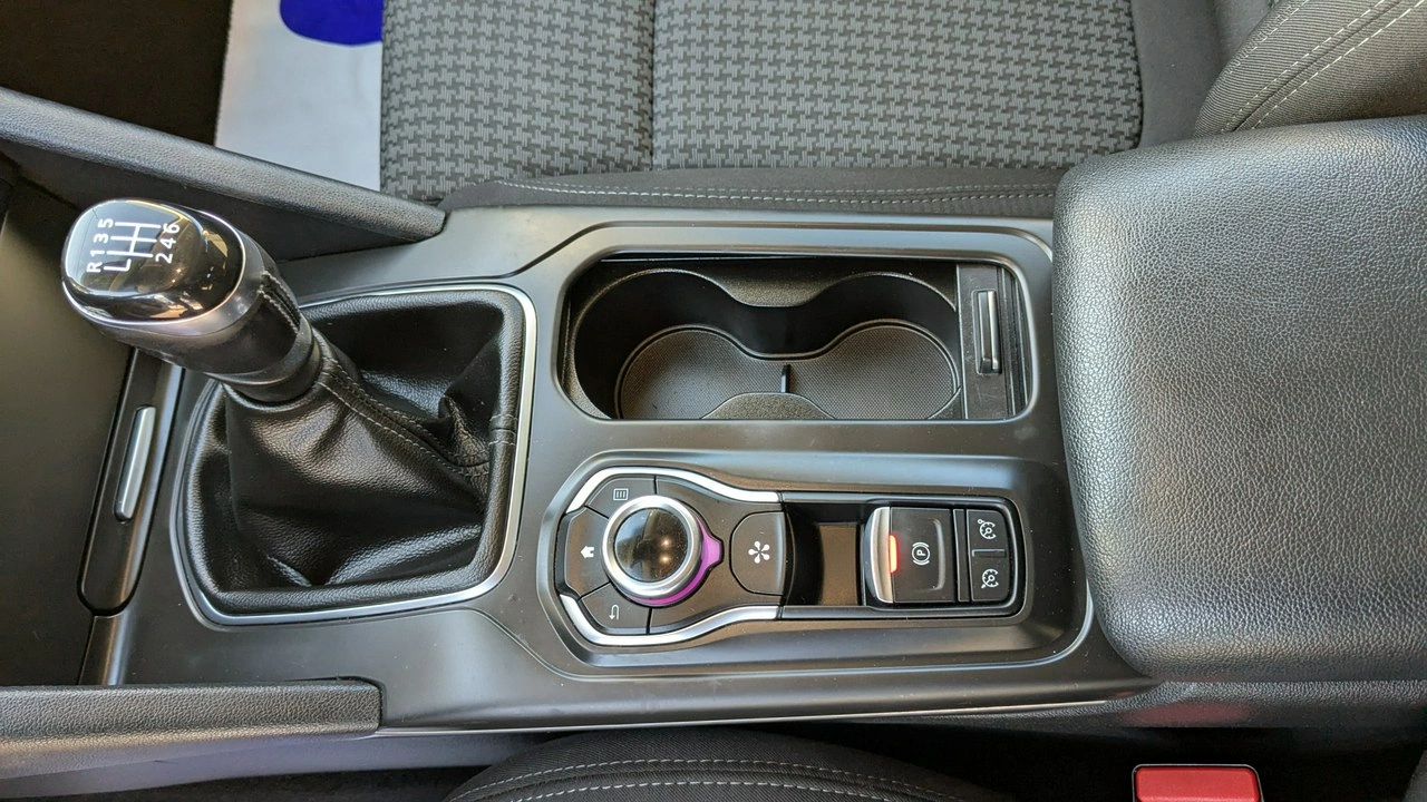 Renault Talisman - Zdjęcie 28