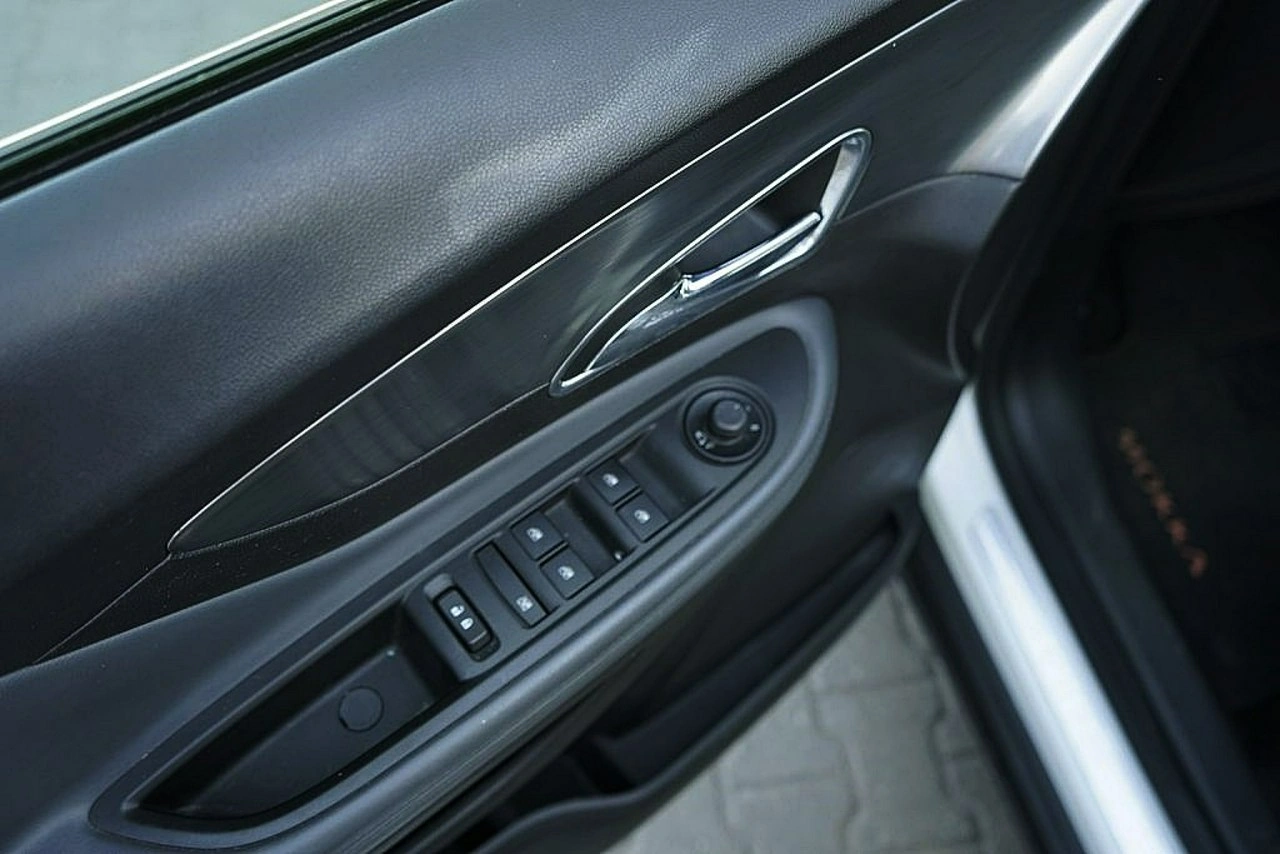 Opel Mokka - Zdjęcie 16