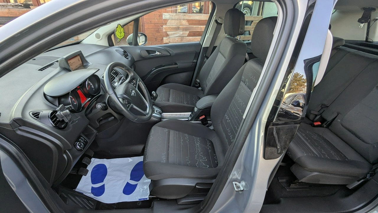 Opel Meriva - Zdjęcie 12