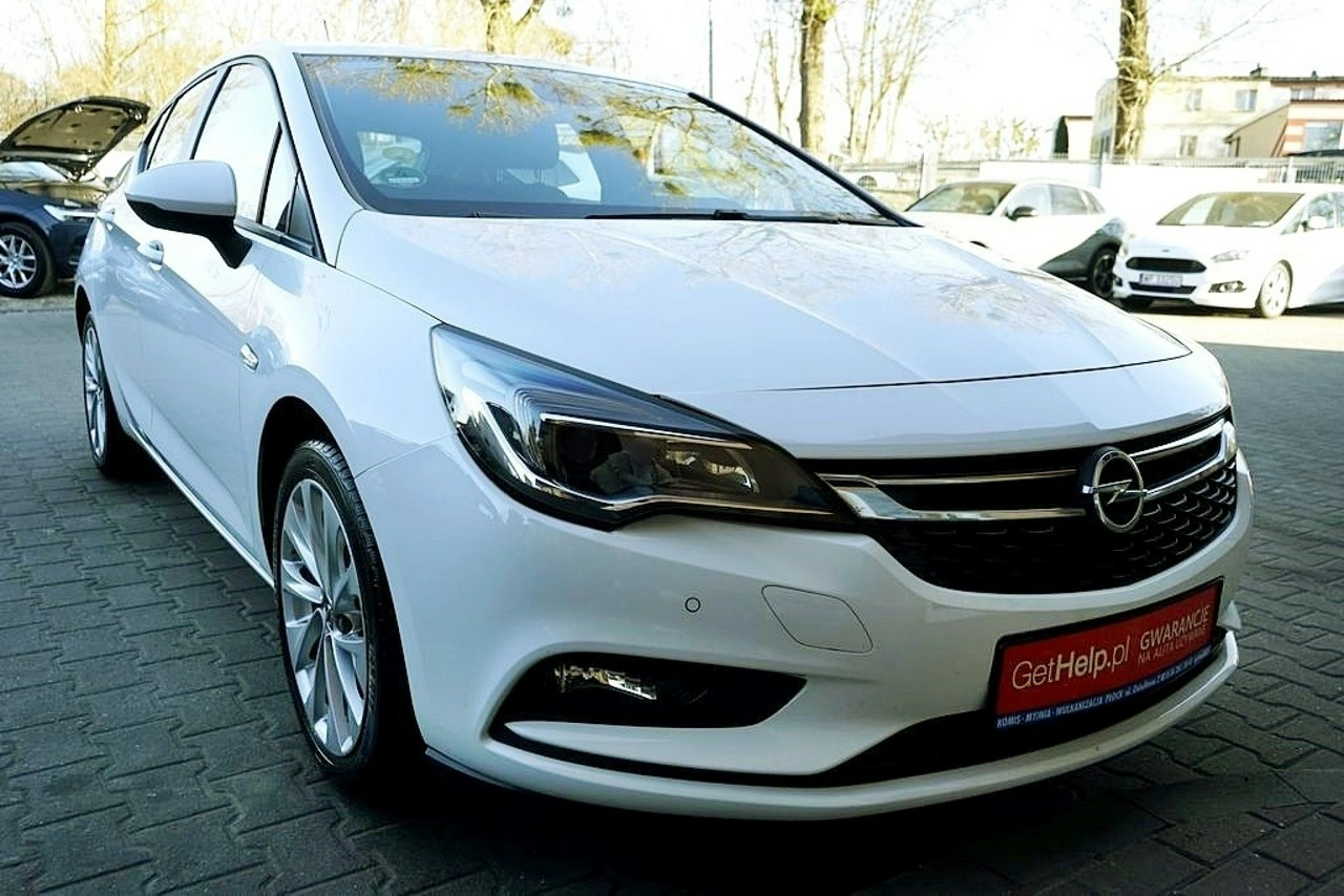 Opel Astra - Zdjęcie 9