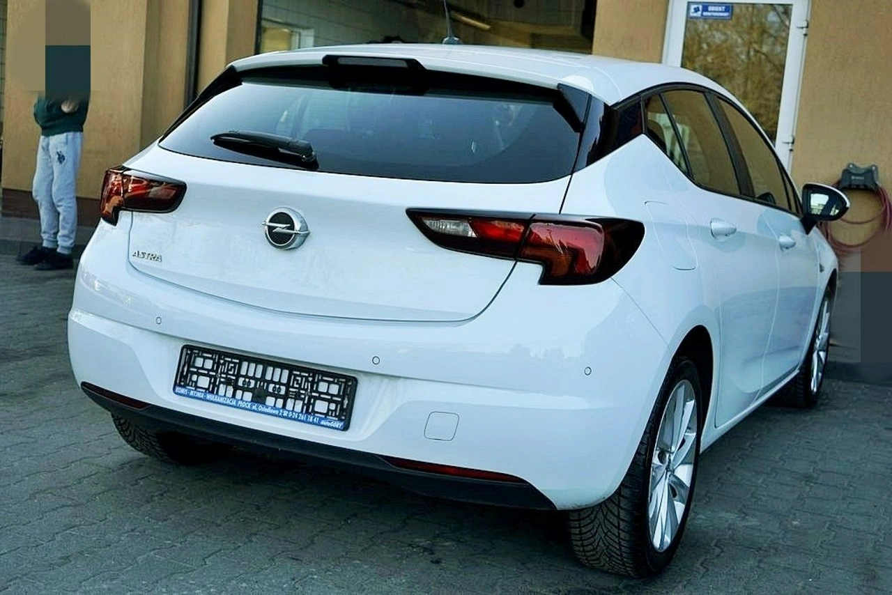 Opel Astra - Zdjęcie 5